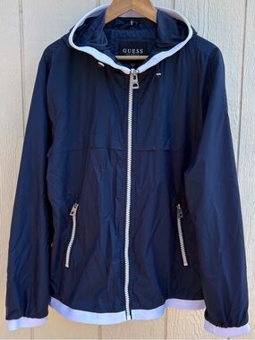 GUESS Men’s Sz Large Block Hooded Windbreaker Jacket Navy White Lightweight